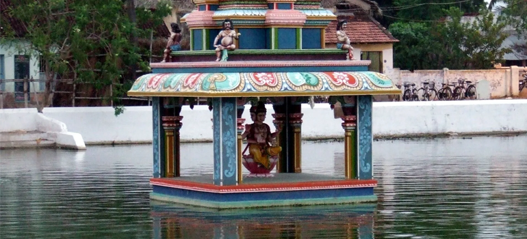 car rental travels in Tambaram